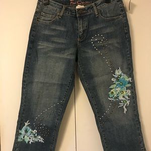 Fried Demin capris women’s size 7/8 NWT